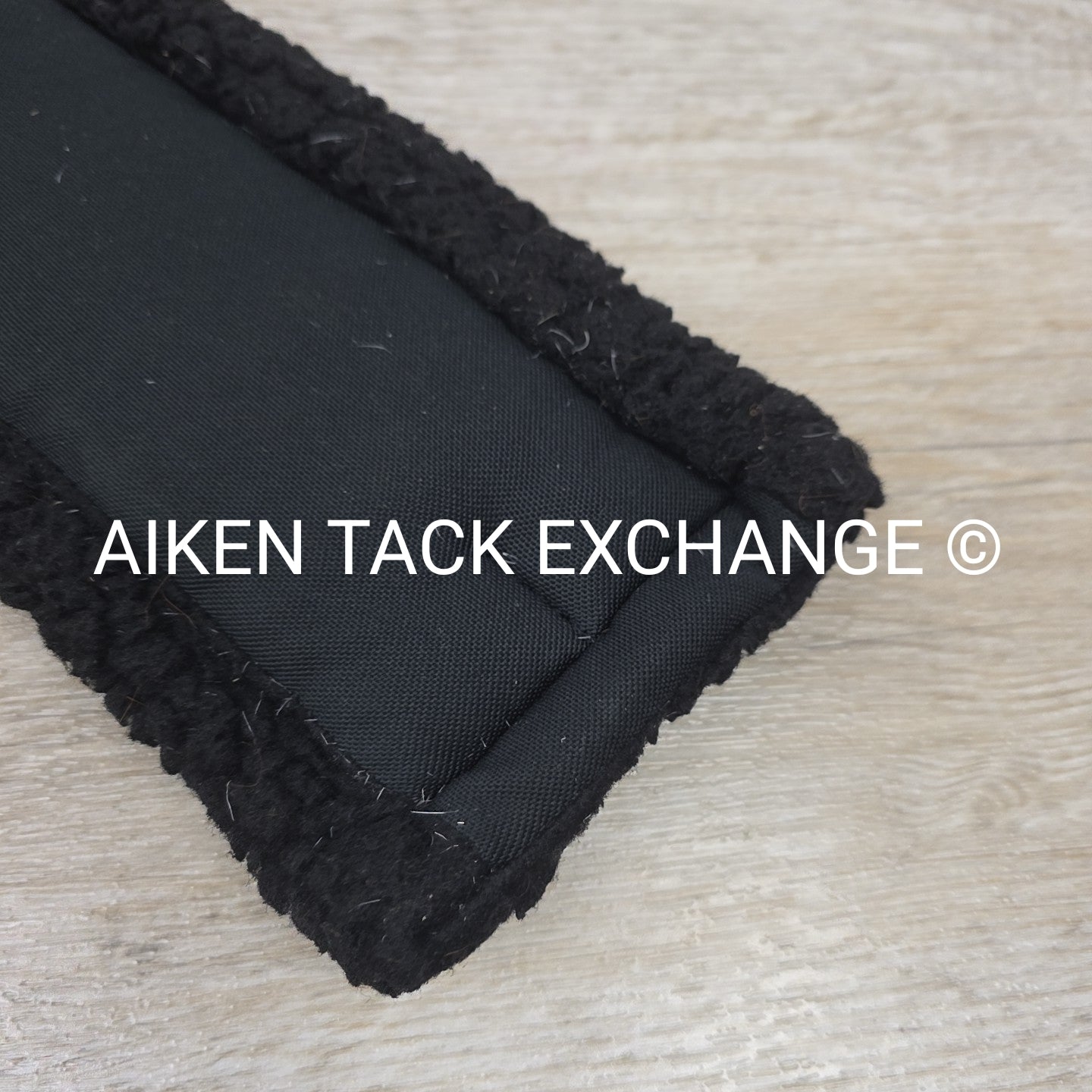 Lettia CoolMax Fleece Girth, Black, 22"