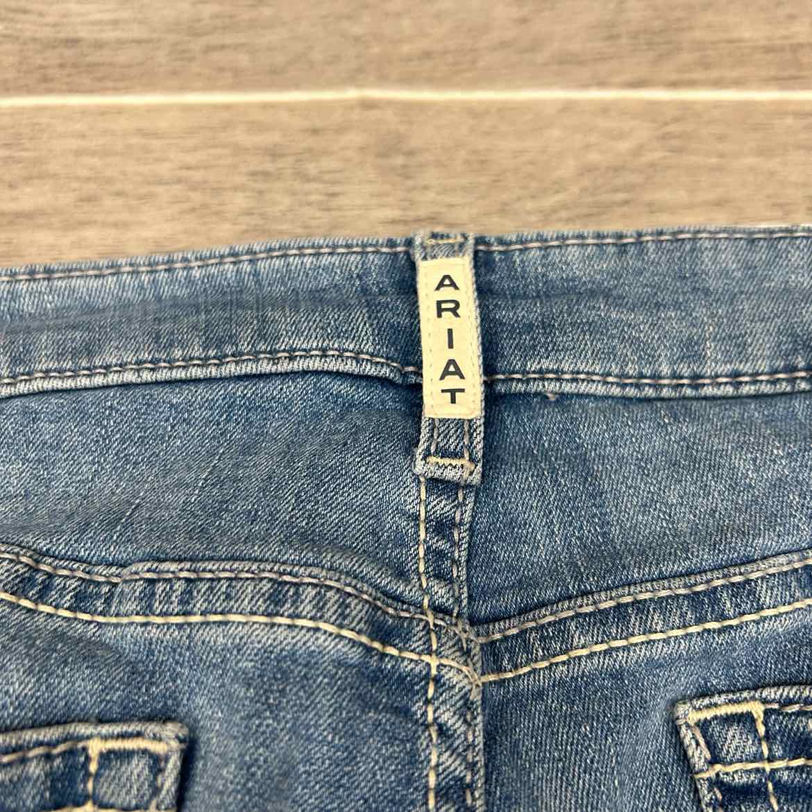 Ariat R.E.A.L High Rise Flare Jeans, Size 34 S