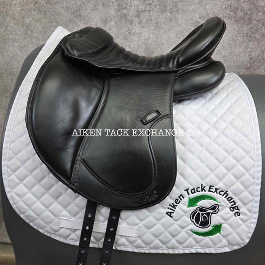 **SOLD** 2017 MaxFlex Fado All Purpose Endurance Saddle, 16.5" Seat, X-Wide Tree, Wool Flocked Panels