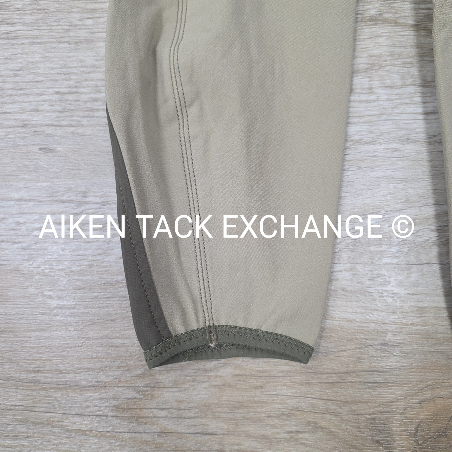 Pikeur Landy Hunter Knee Patch Breeches, Size 28
