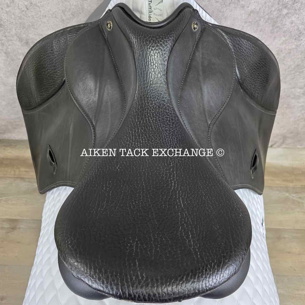 **SOLD** Dover Saddlery Pro-Ride Dressage Saddle, 17" Seat, Medium Tree, Wool Flocked Panels