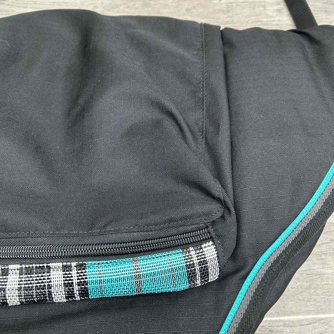 Kensington English Saddle Carry Bag