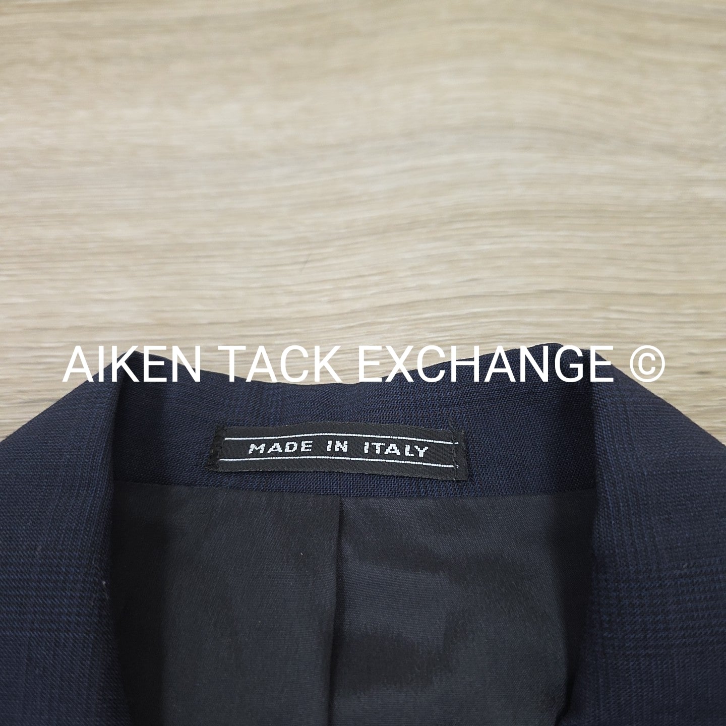 Tailored Sportsman Show Coat, Size 4 R