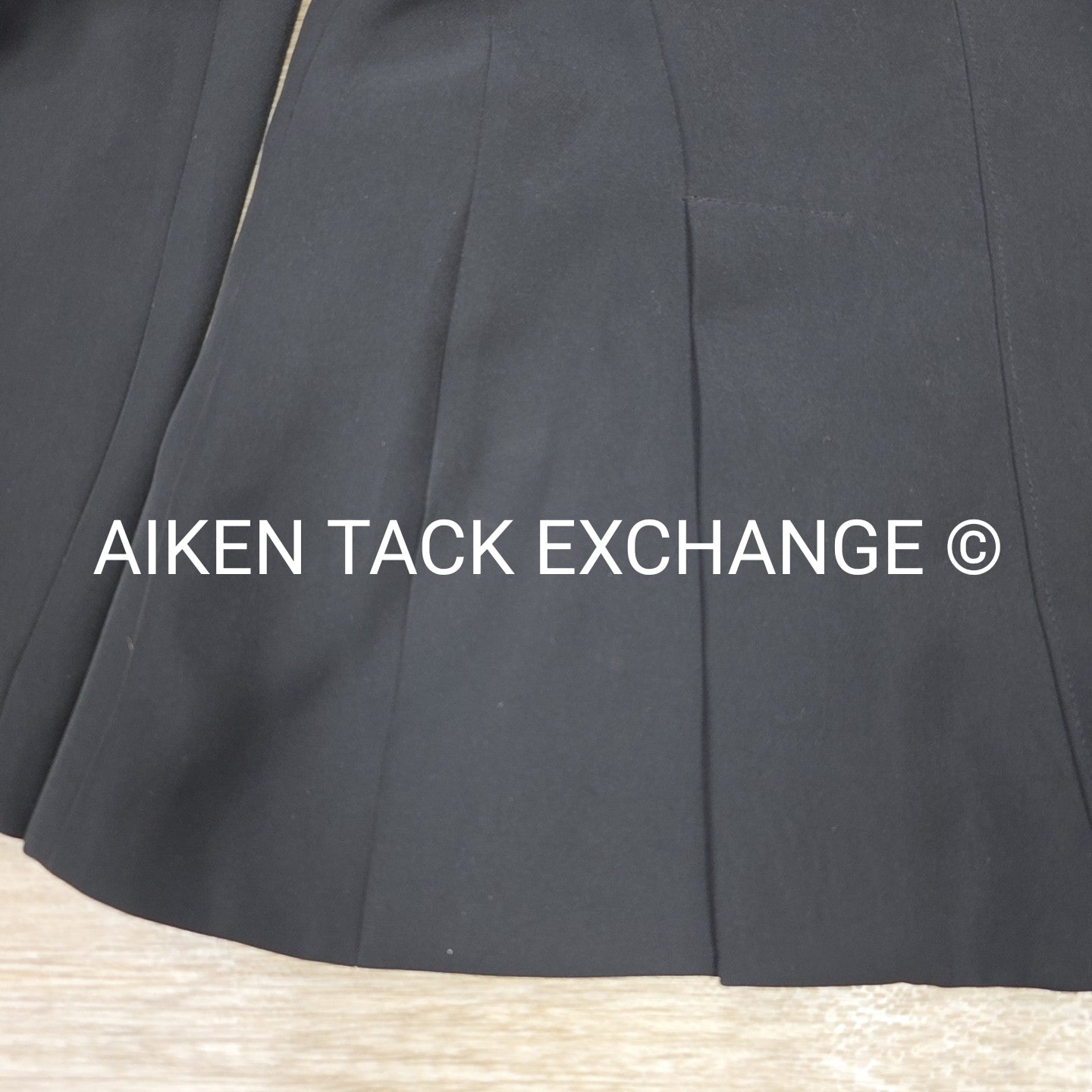 Ariat Show Coat, Size 8 R
