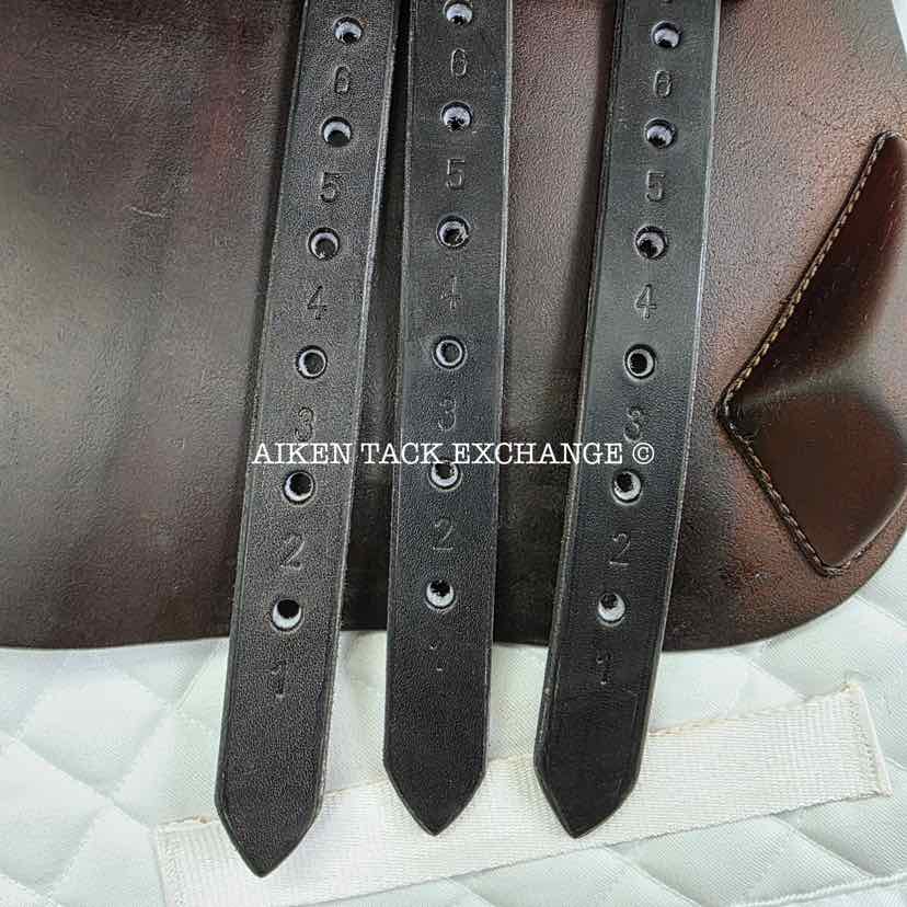 **SOLD** 2008 Antares Contact Jump Saddle, 17" Seat, 2N Flap, Medium Wide Tree, Foam Panes