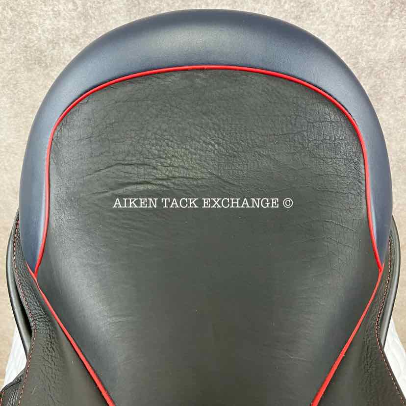 2021 Custom Saddlery Icon Flight Monoflap Dressage Saddle, 17.5" Seat, Short Flap, Adjustable Tree, Wool Flocked Panels
