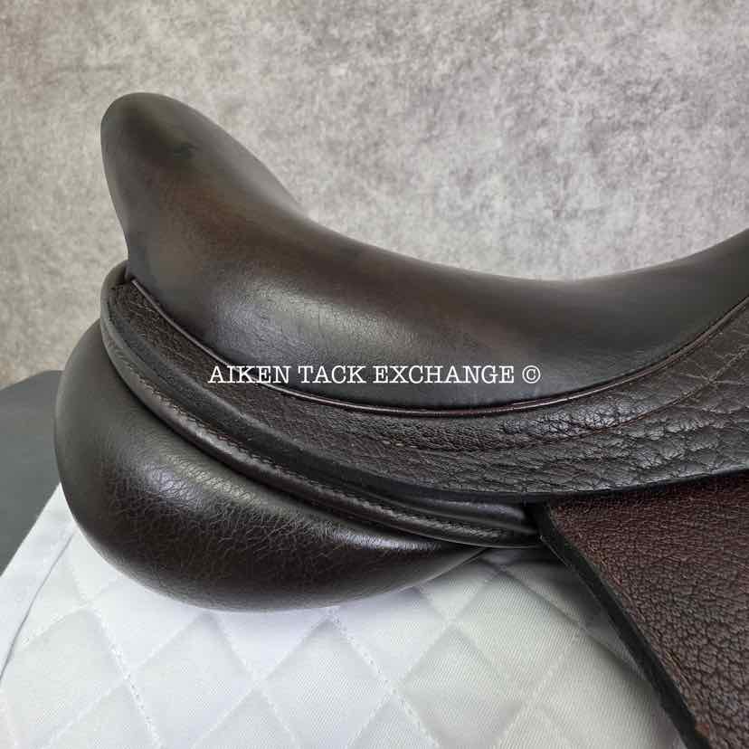 **SOLD** 2015 Custom Saddlery Monte Carlo Monoflap Jump Saddle, 18" Seat, Adjustable Tree, Wool Flocked Panels
