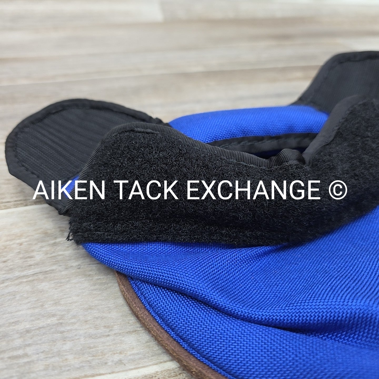 The Deluxe Equine Slipper, Size Medium, Brand New