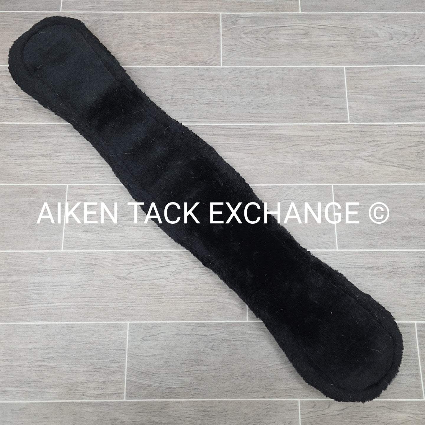 LeMieux Integrated Web & Merino Dressage / Monoflap Short Girth, Black, 30"