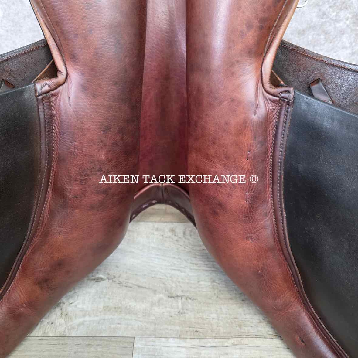 2008 County Innovation Jump Saddle, 17.5" Seat, Medium Wide Tree, Wool Flocked Panels