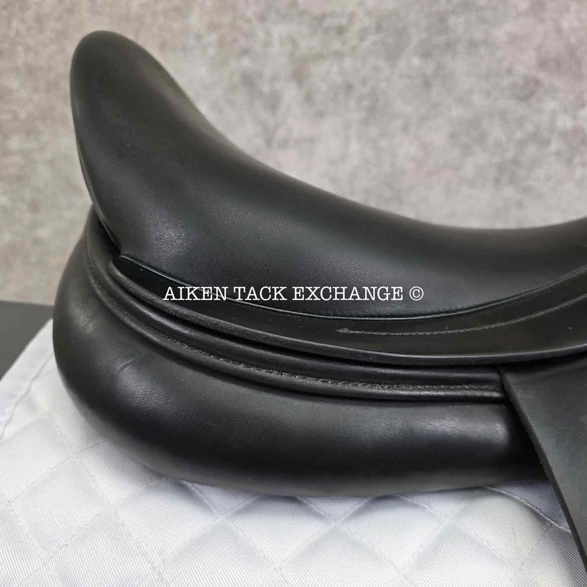 2008 Amerigo Vega Dressage Saddle, 18" Seat, M/MW Tree, Wool Flocked Panels