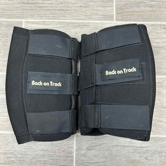Back on Track Therapeutic Knee Boots, 1 Pair, Size Medium