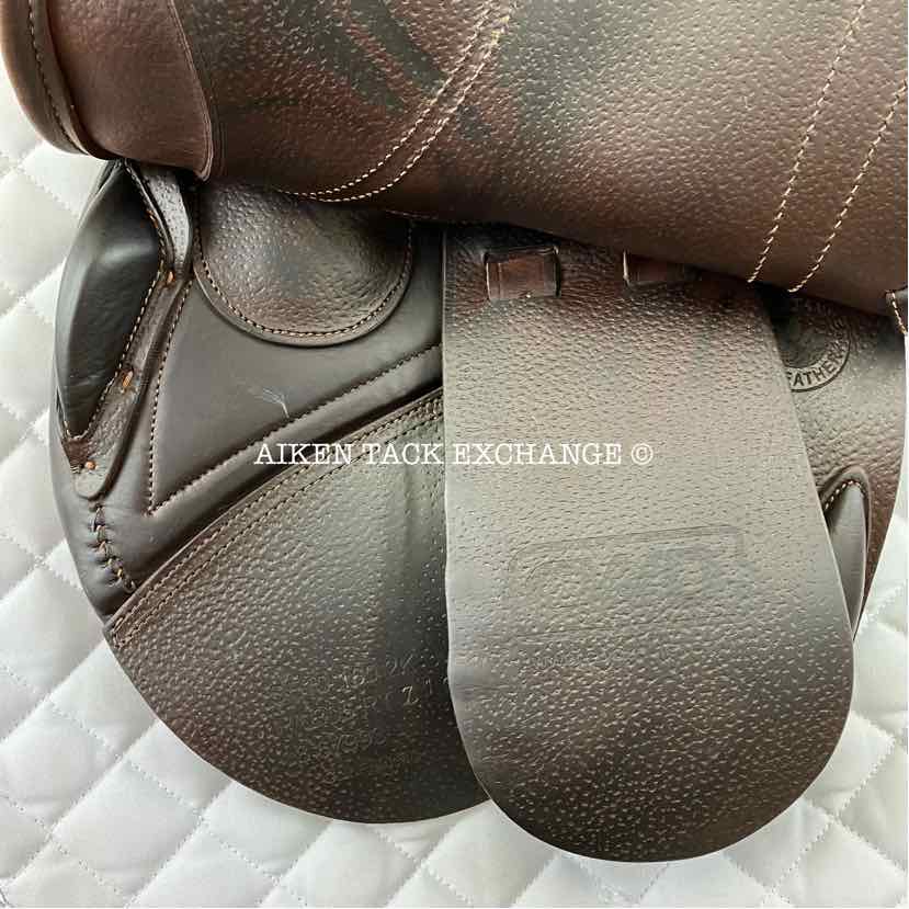 2018 SE10 Close Contact Jump Saddle, 16" Seat, 2K Flap, MW Tree, Foam Panels, Full Buffalo Leather