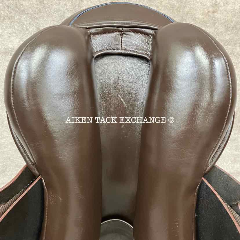 **SOLD** 2019 Loxley by Bliss Jump Saddle, 17.5" Seat, Adjustable Tree - Changeable Gullet, Wool Flocked Panels