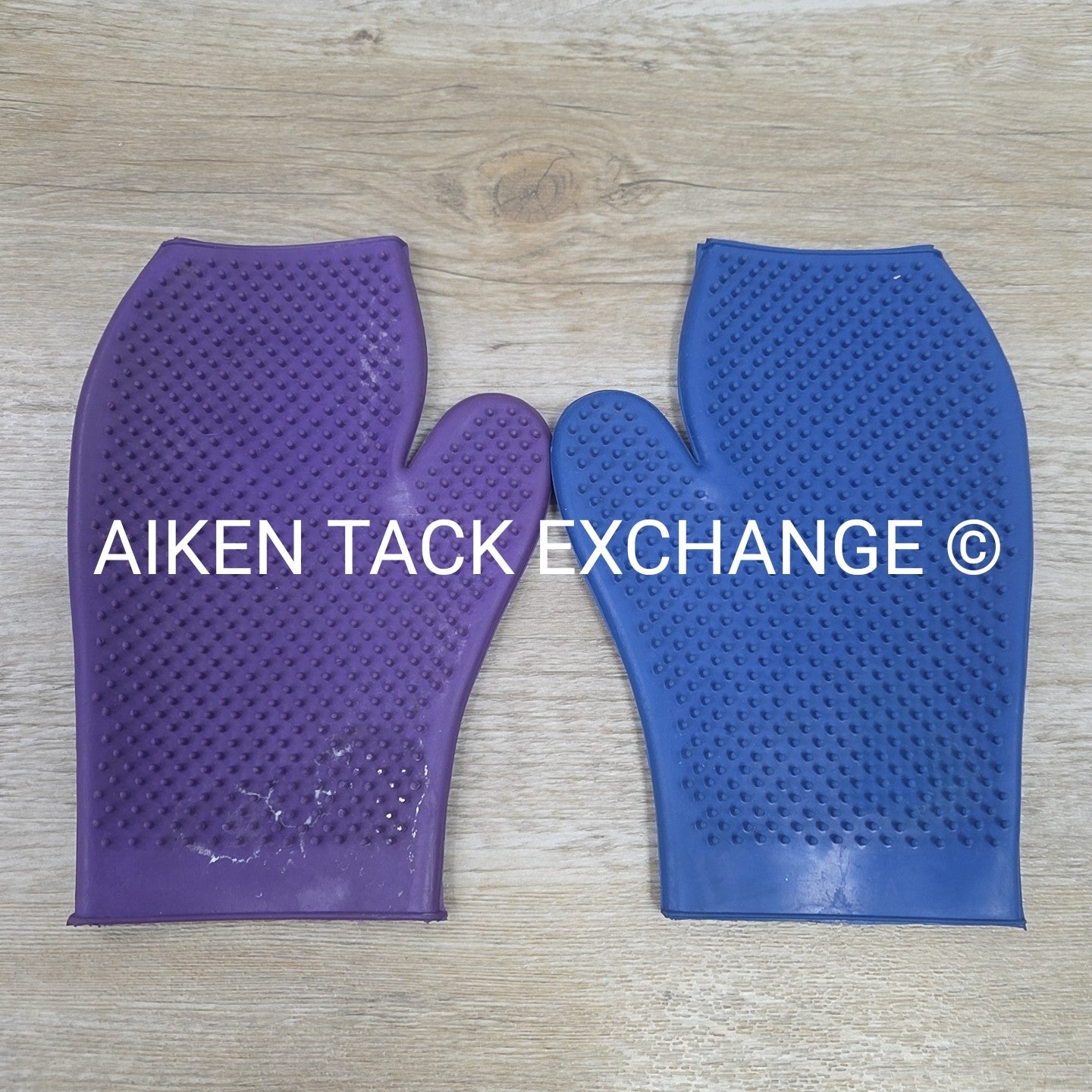 BARGAIN BUNDLE: 2 Rubber Grooming Mitt