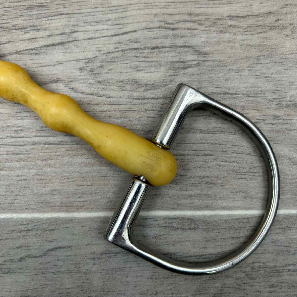 Happy Mouth Shaped Mullen Mouth King Hunter D Ring Bit 5.5"