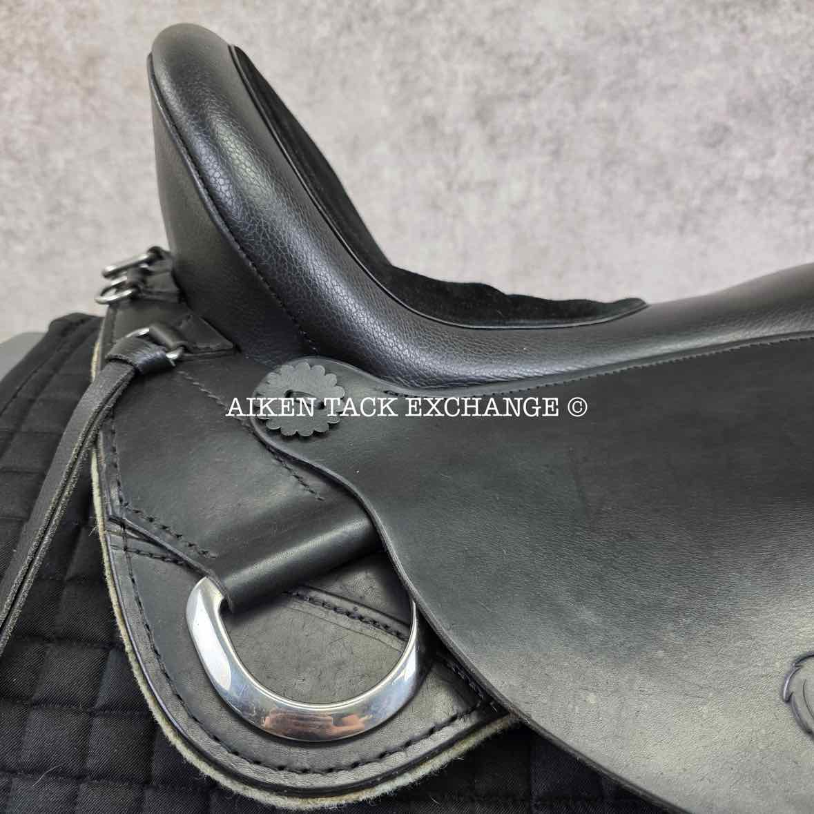 Kuda Flex Trail Saddle, 16.5" Seat, Flex Tree - Wide
