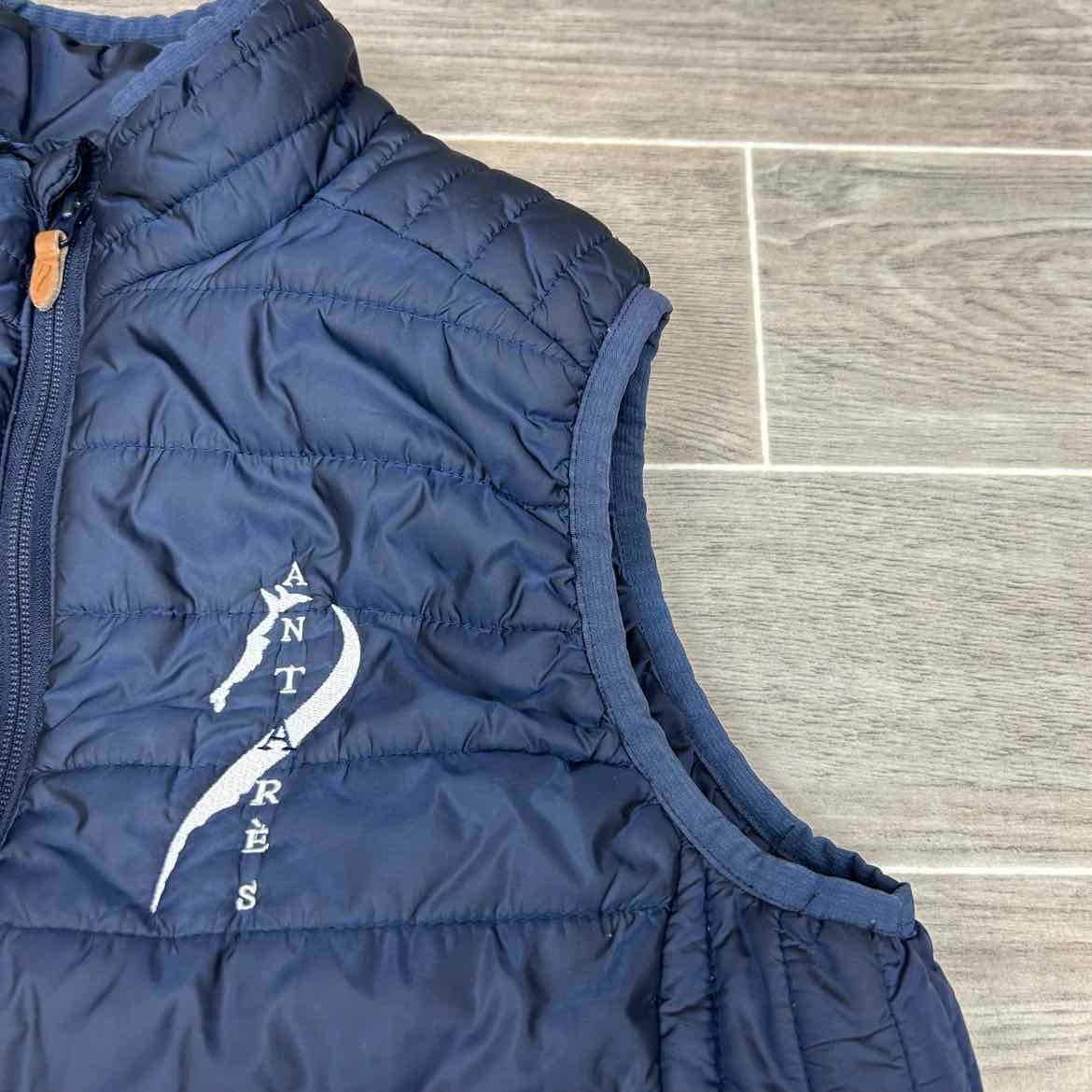 Antares Vest, Size Large
