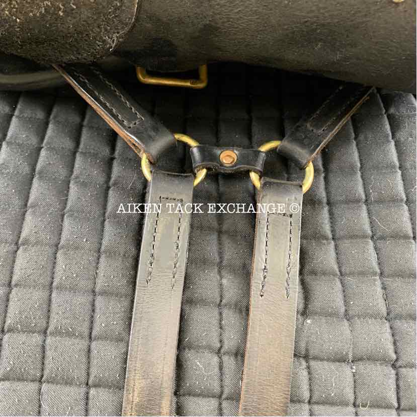 **SOLD** Unknown Brand Endurance Saddle, 18" Seat, Wide Tree
