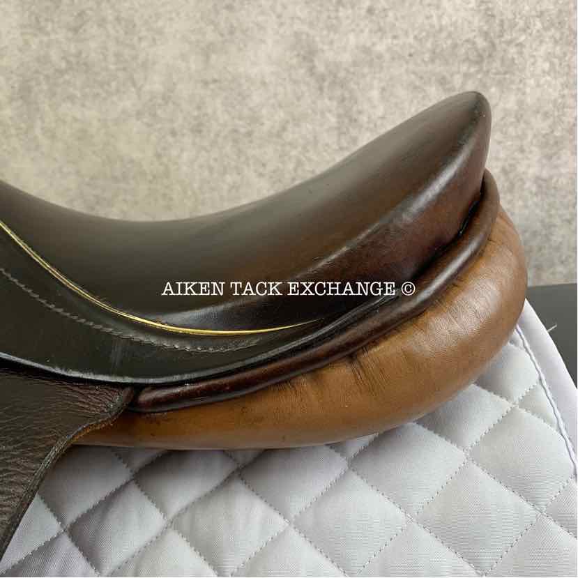 **SOLD** Courbette Husar All Purpose Saddle, 17" Seat, Medium Narrow Tree, Foam Panels
