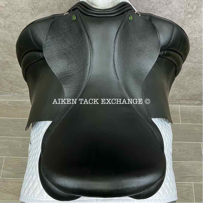 **SOLD** 2011 Hulsebos DR CC Dressage Saddle, 18" Seat, Medium Wide Tree, Wool Flocked Panels
