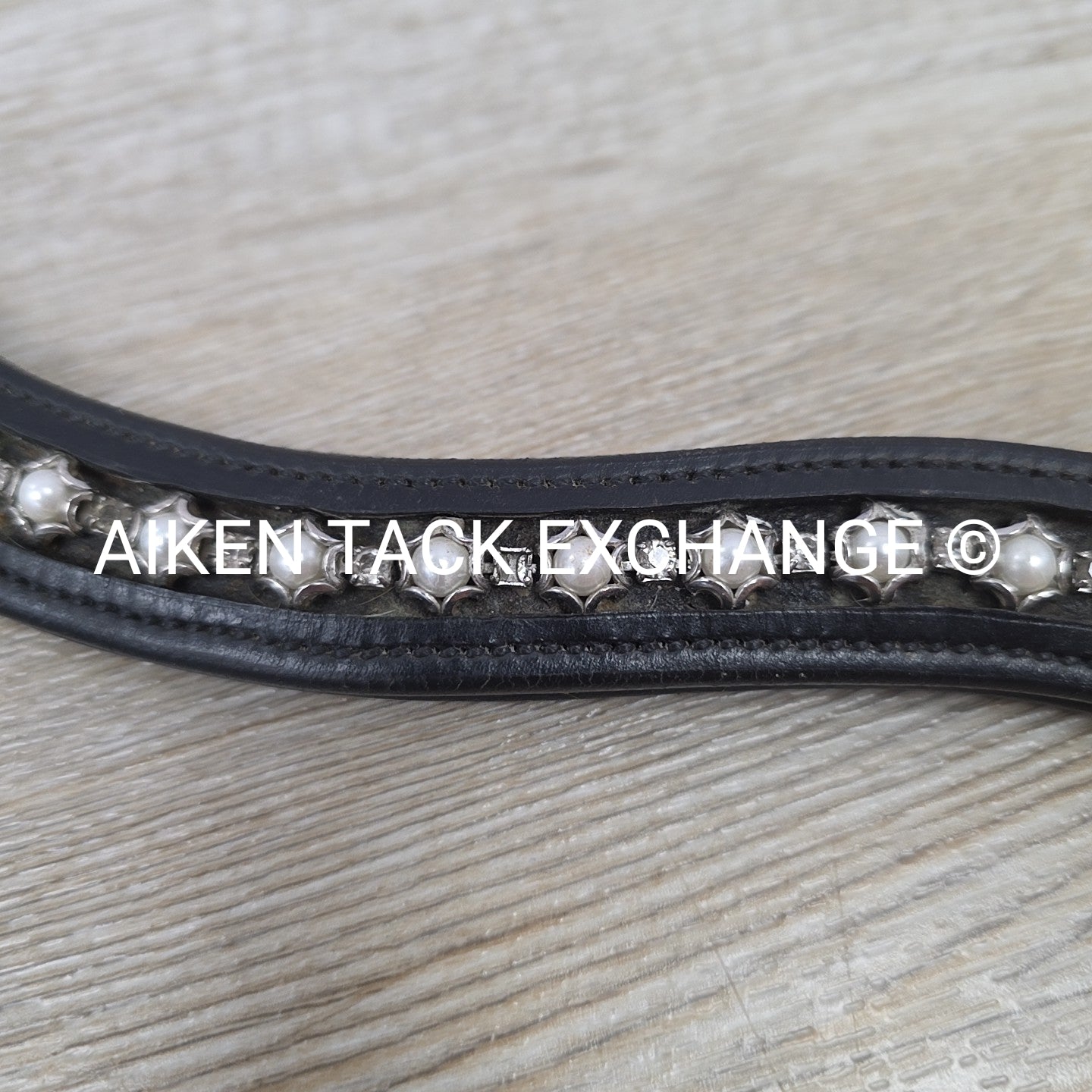 Curved Padded Bling Browband, Black, 17"