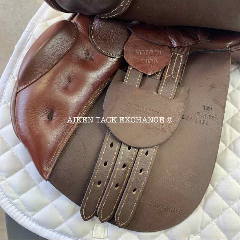 HDR Advantage Close Contact Jump Saddle, 18" Seat, Medium Tree, Wool Flocked Panels, Comes with Matching Stirrup Leathers