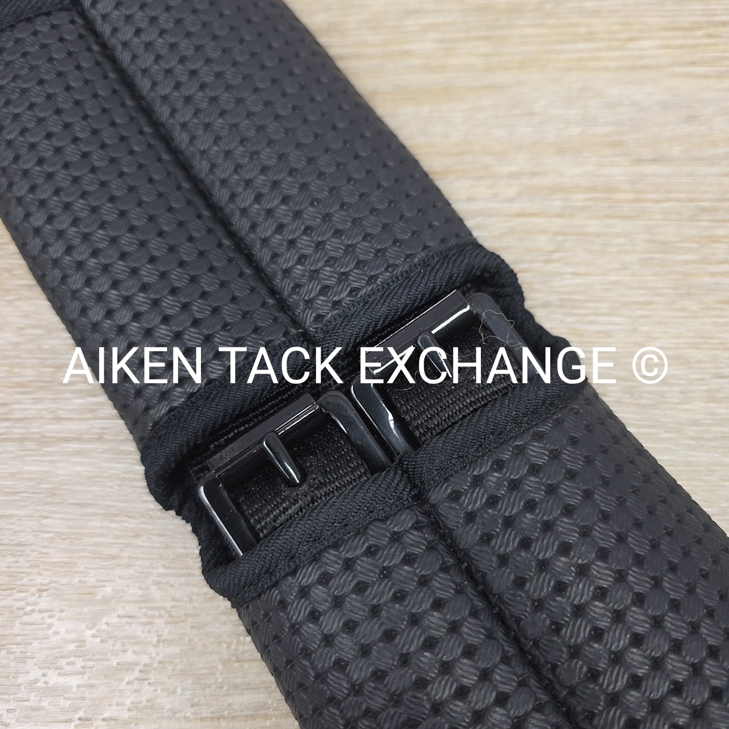 Advantage Adjustable Dressage Girth, Size 23-34"