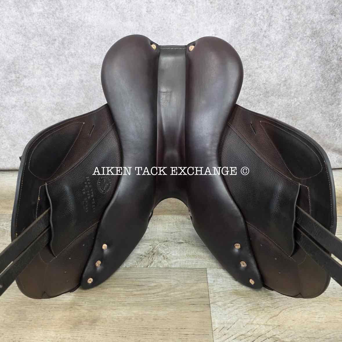 2016 CWD SE04 Monoflap Jump Saddle, 17.5" Seat, 2AA Flap, Medium Tree, Foam Panels