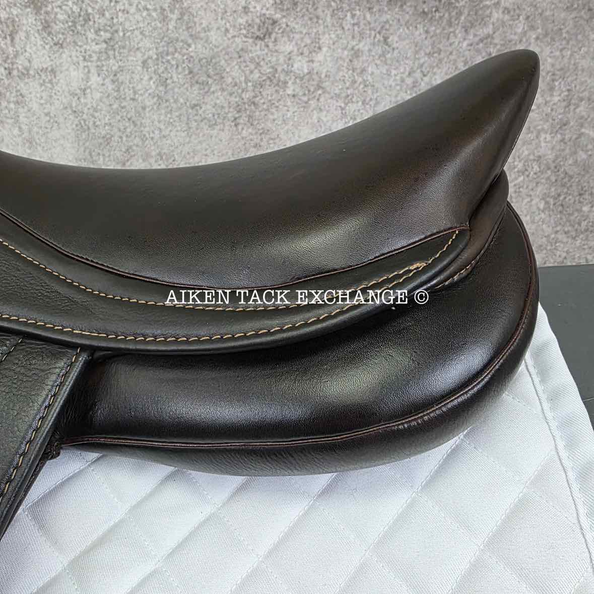Royal Heritage Emile Close Contact Jump Saddle, 18.5"/19" Seat, Spectrum Adjustable Tree, Wool Flocked Panels