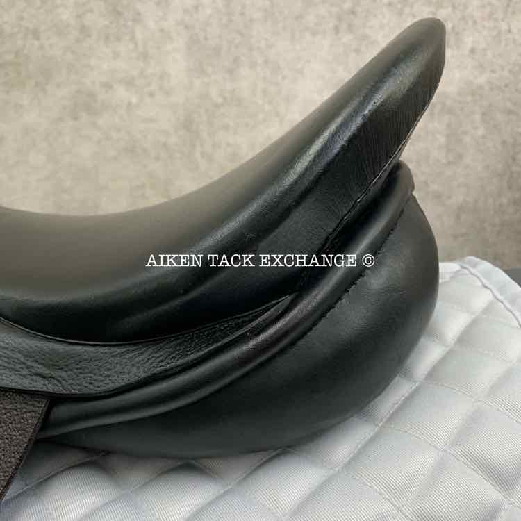 Jorge Canaves by Thornhill Vienna II Dressage Saddle, 18" Seat, 32 Tree - Medium, Wool Flocked Panels