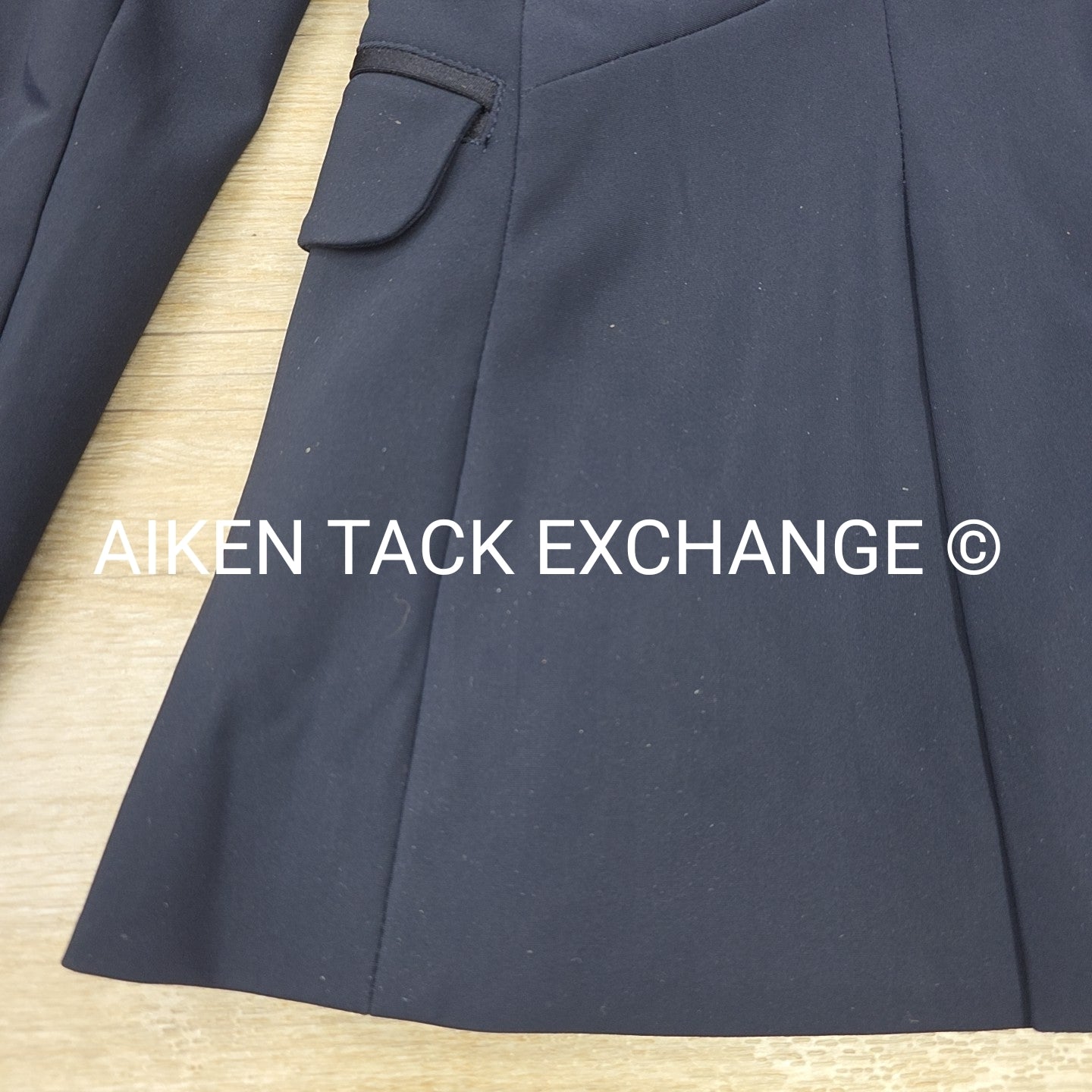 Samshield Show Coat, Size 2