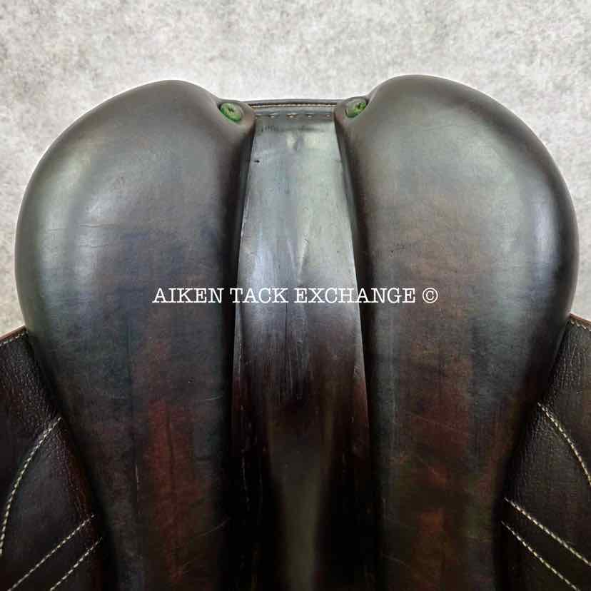 2005 Devoucoux Makila Monoflap Dressage Saddle, 17.5" Seat, 2A Flap, Medium Wide Tree, Foam Panels, Full Buffalo Leather