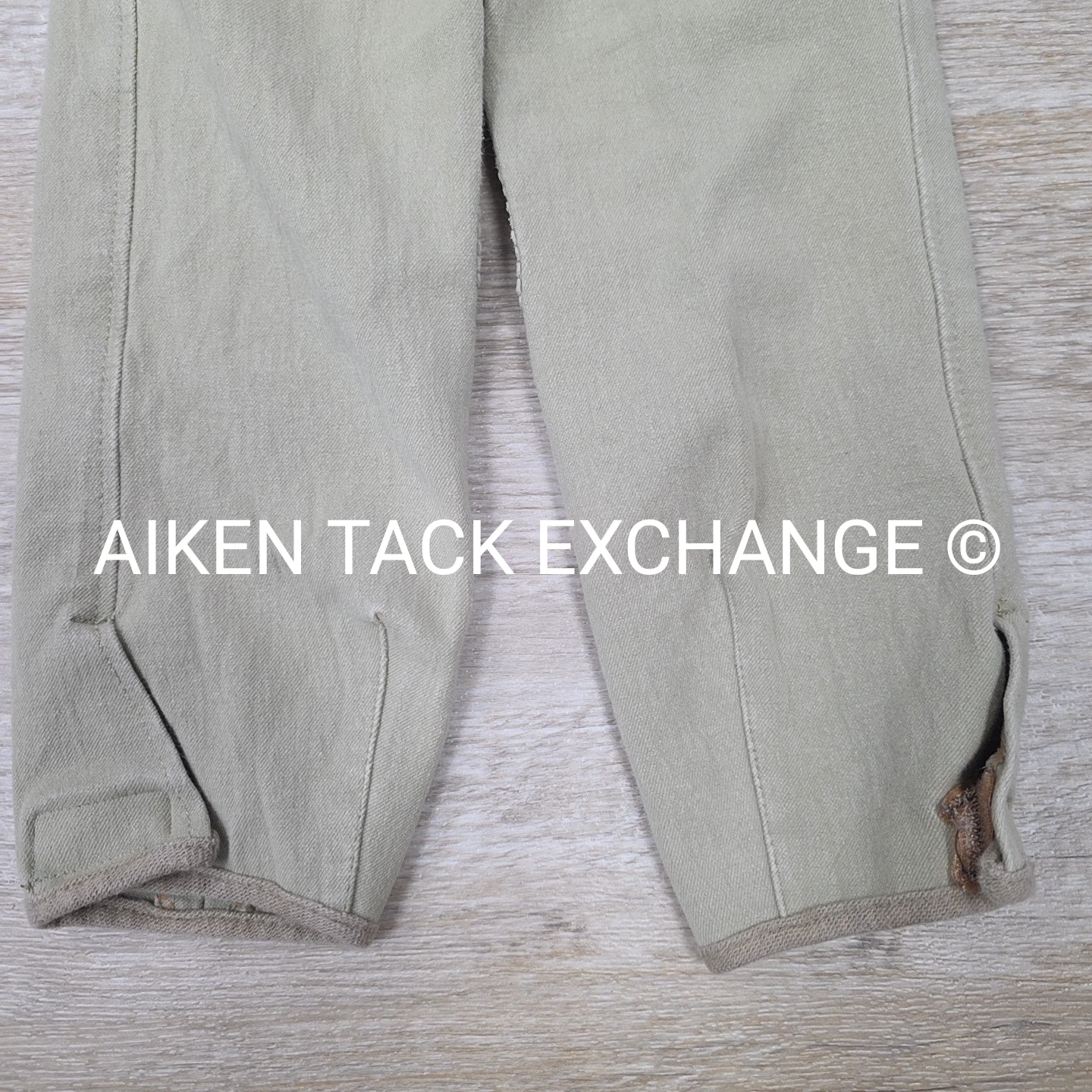 BARGAIN BUNDLE: 1 Tuffrider Ribbed Full Seat, 1 Grand Prix Knee Patch, Size 26