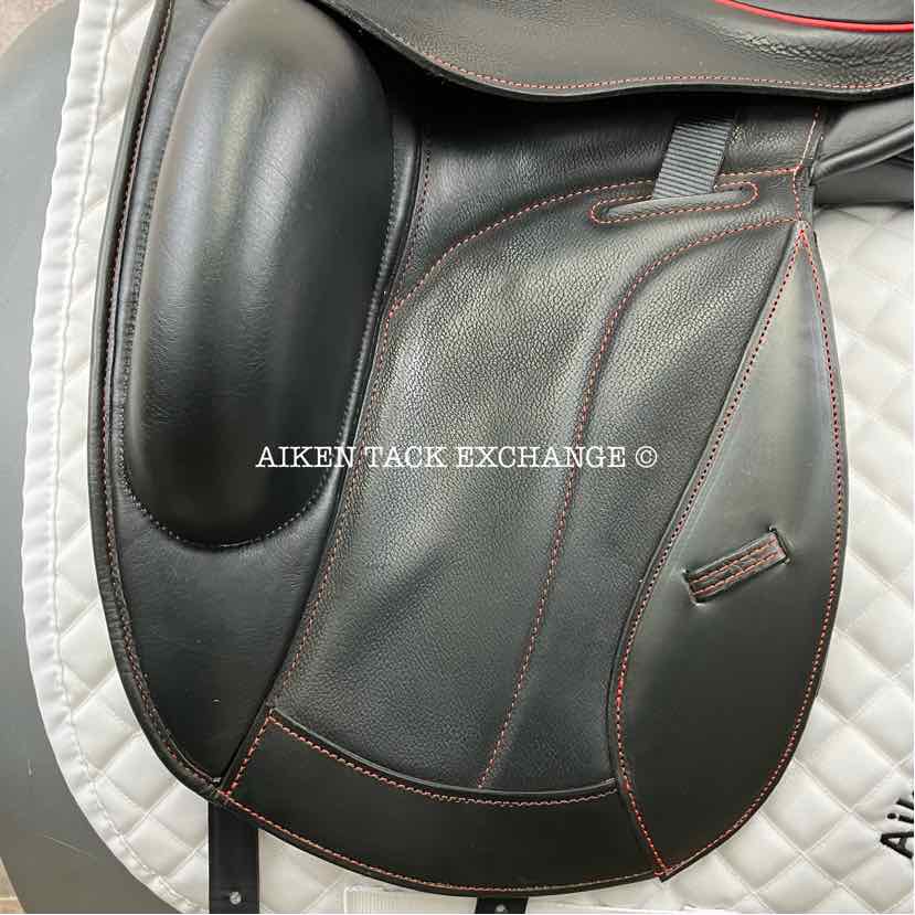 2021 Custom Saddlery Icon Flight Monoflap Dressage Saddle, 17.5" Seat, Short Flap, Adjustable Tree, Wool Flocked Panels
