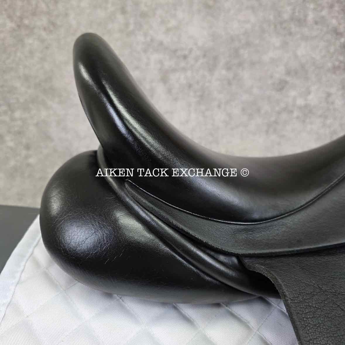 2011 Custom Saddlery Wolfgang Solo Dressage Saddle, 17" Seat, Adjustable Tree, Wool Flocked Panels