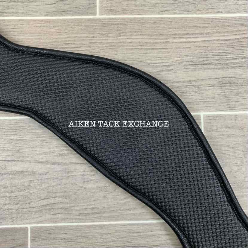 Total Saddle Fit Shoulder Relief Girth 32"