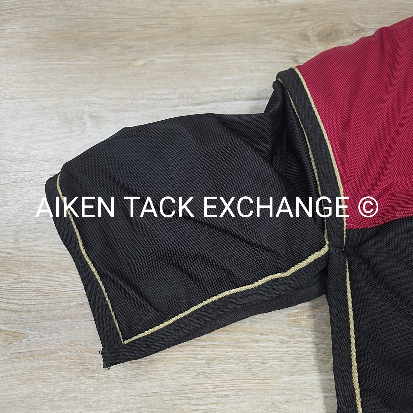 Schneiders VTEK Adjusta-Fit Heavy Weight Turnout Blanket, 84"