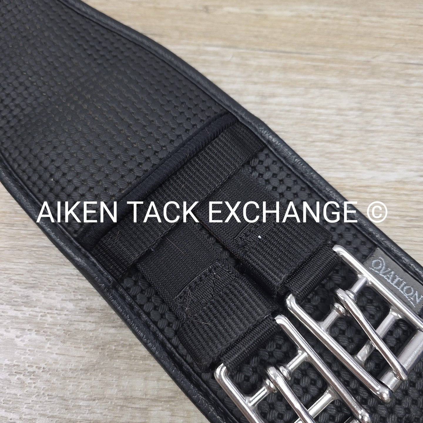 Ovation Airform Chafeless Dressage Girth, Black, 32"