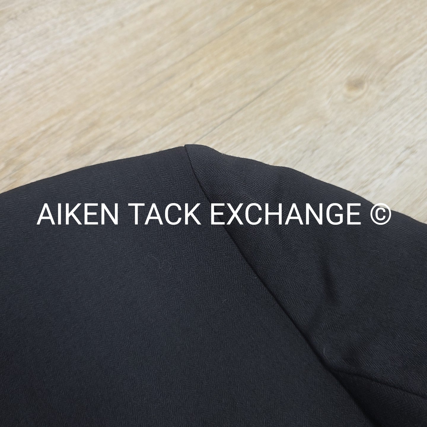 The Elite Show Coat, Size 16 T