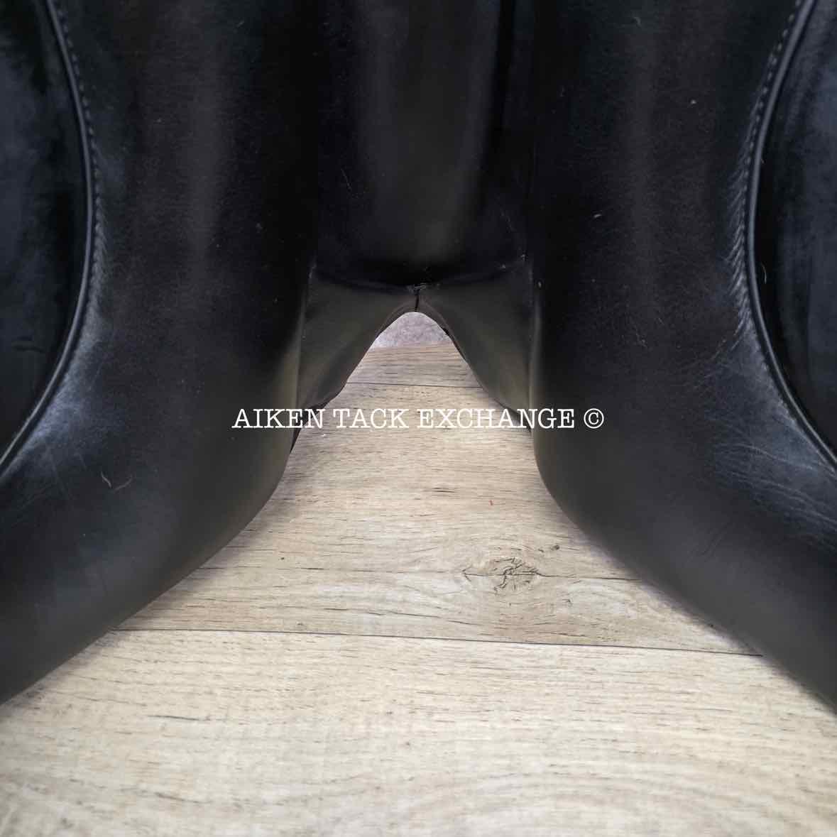 2003 Schleese JES Advanced Dressage Saddle, 17" Seat, Wide Tree, Wool Flocked Panels