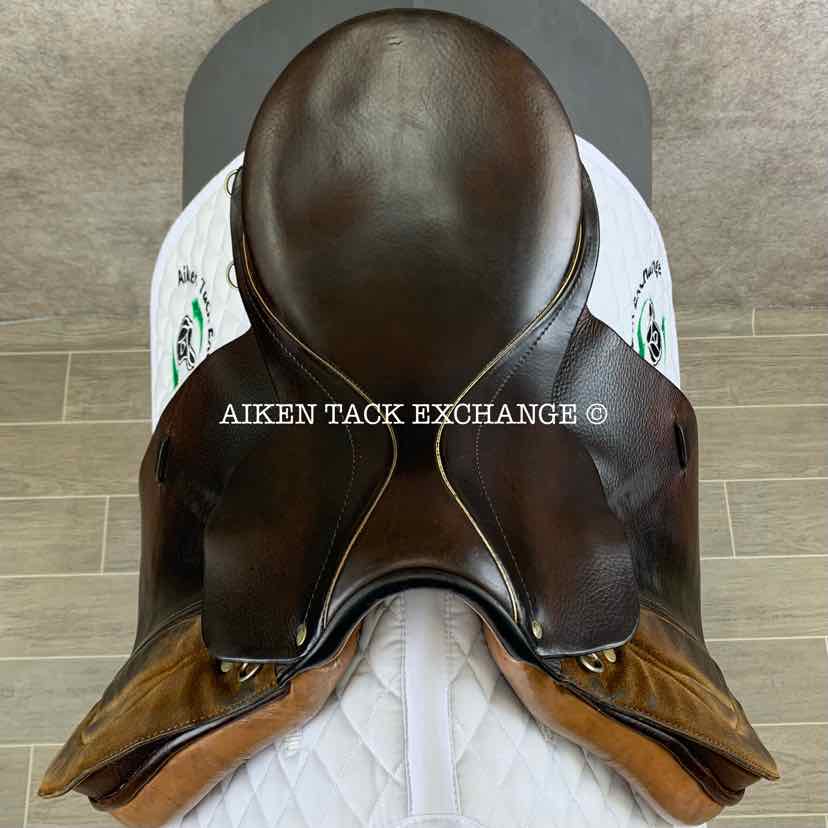 **SOLD** Courbette Husar All Purpose Saddle, 17" Seat, Medium Narrow Tree, Foam Panels