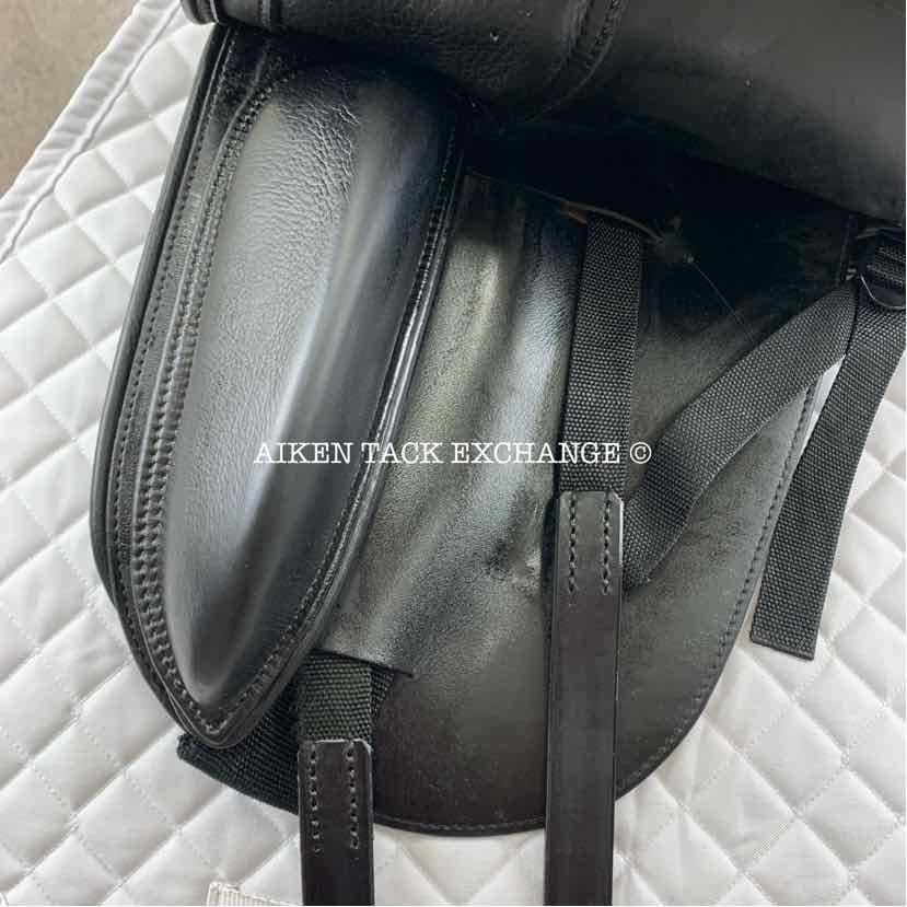2009 Schleese Victory Dressage Saddle, 16.5" Seat, Short Flap, Adjustable AdapTree, Wool Flocked Panels