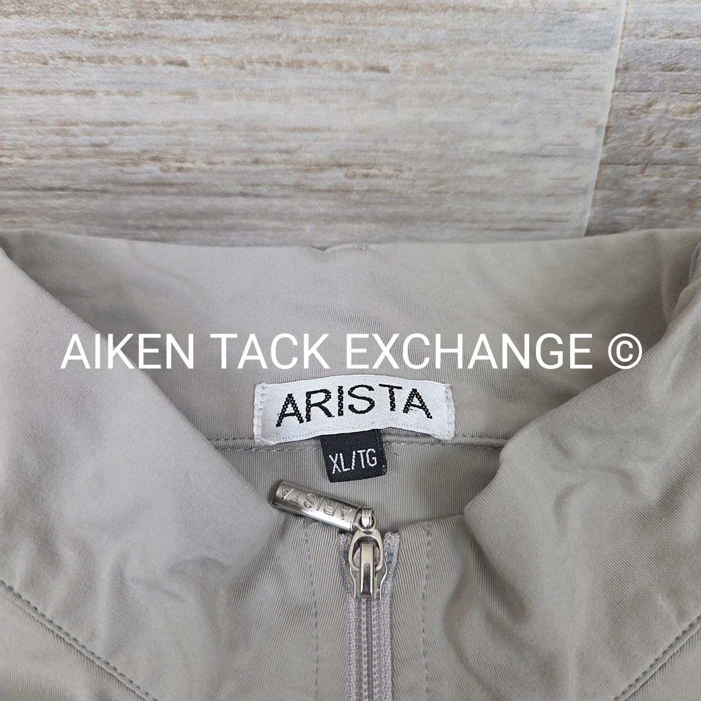 Arista Long Sleeve Show Shirt, Women's XLarge (has blemishes)