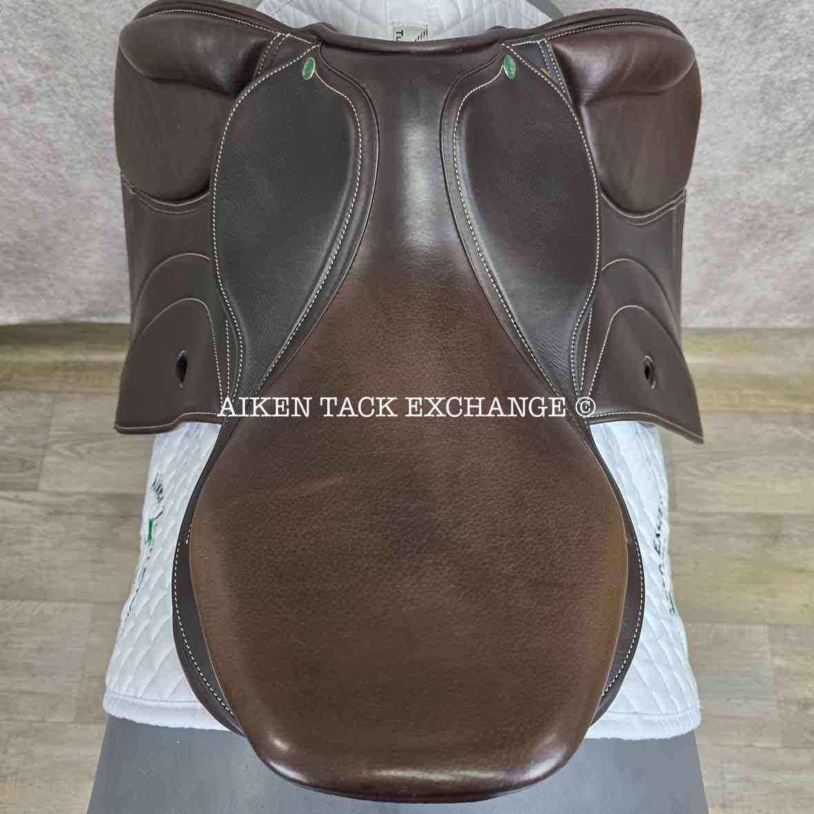 HDR Equipe Close Contact Jump Saddle, 19" Seat, Adjustable Tree - Changeable Gullet, Foam Panels