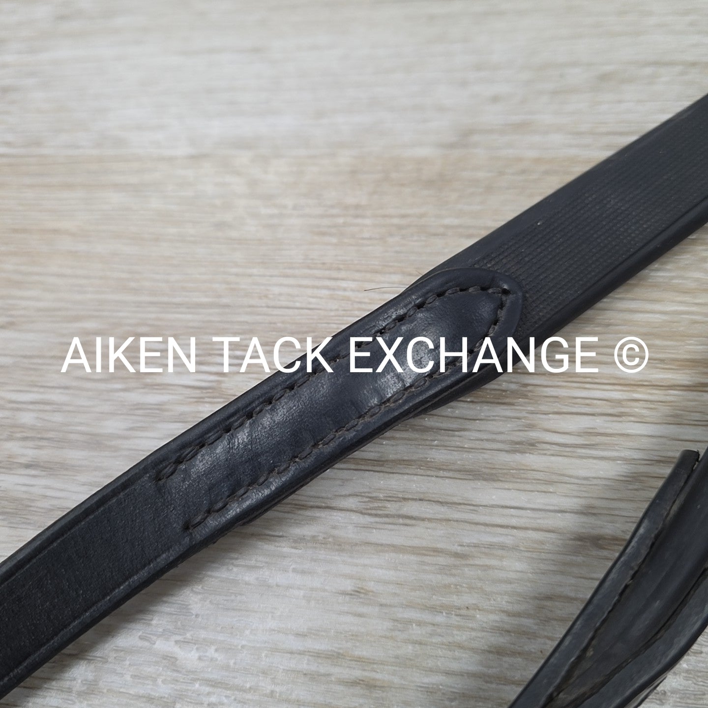 Stubben Rubber Reins, Black, 56"
