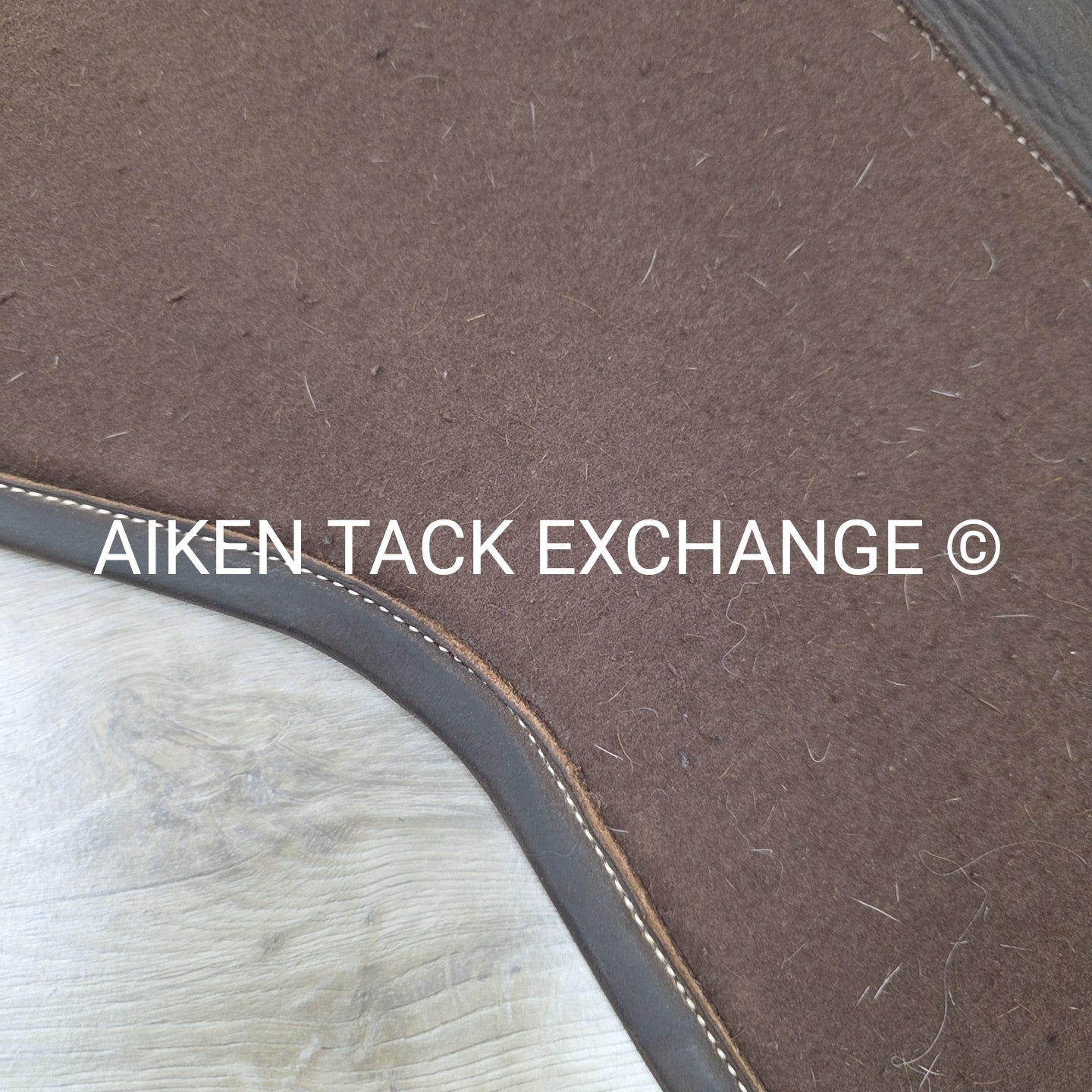 Voltaire Leather & Felt Half Pad