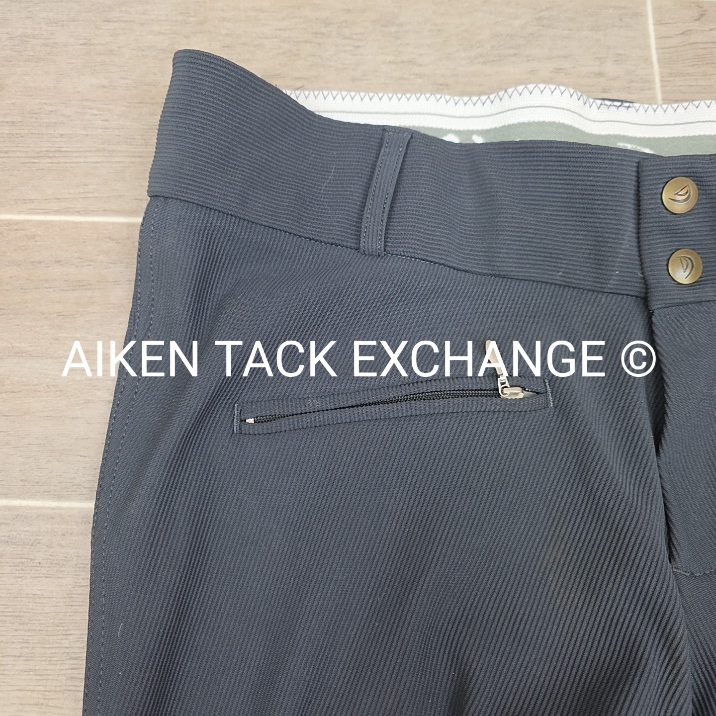 Devon-Aire Full Seat Breeches, Size 34 R