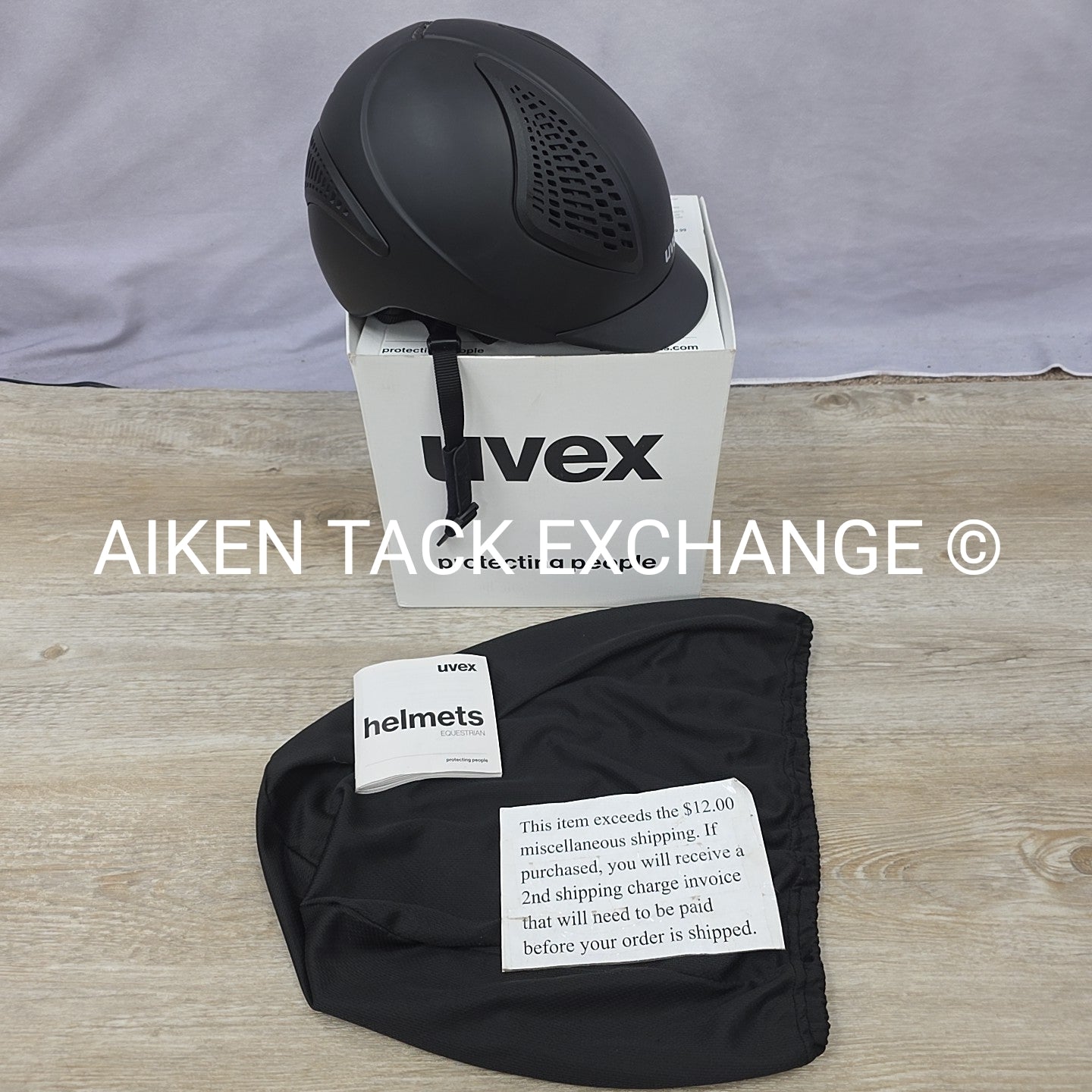 UVEX Exxential MIPS Riding Helmet, Size 55-57 cm (MFG Date 09/21)