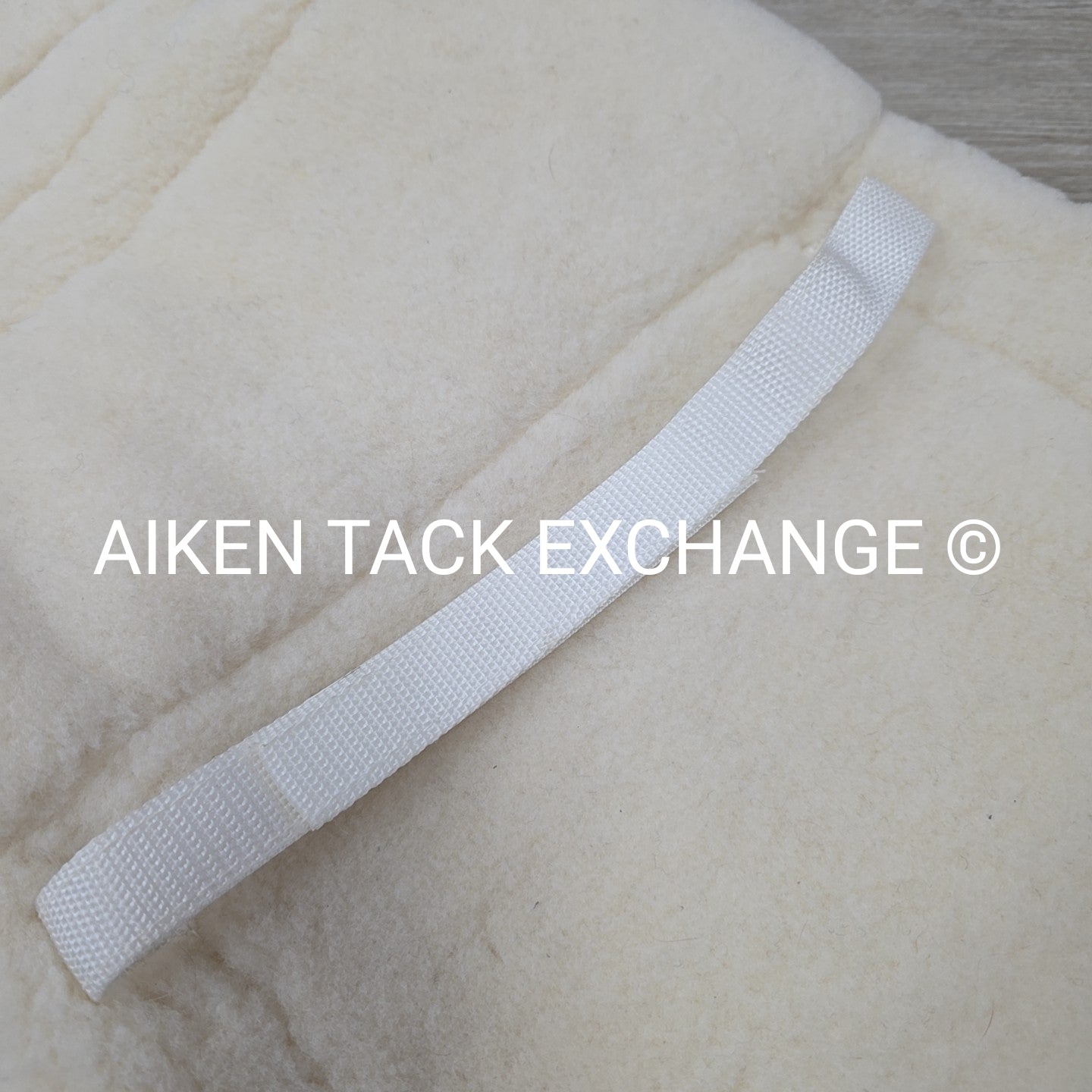 Toklat WoolBack Contour Dressage Saddle Pad